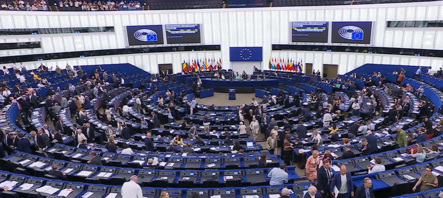 Reaction to the UWWTD resolution vote outcome
